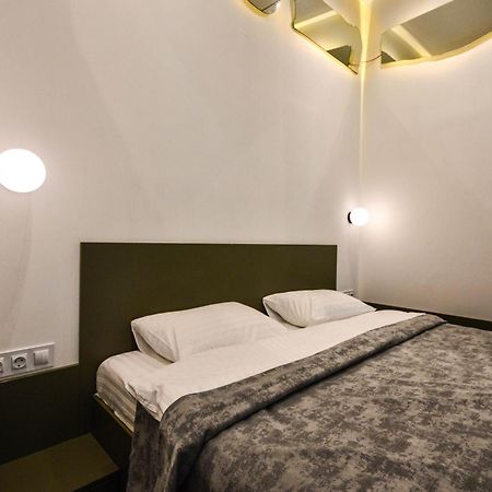 Kyiv Mars Apartments Ngoại thất bức ảnh