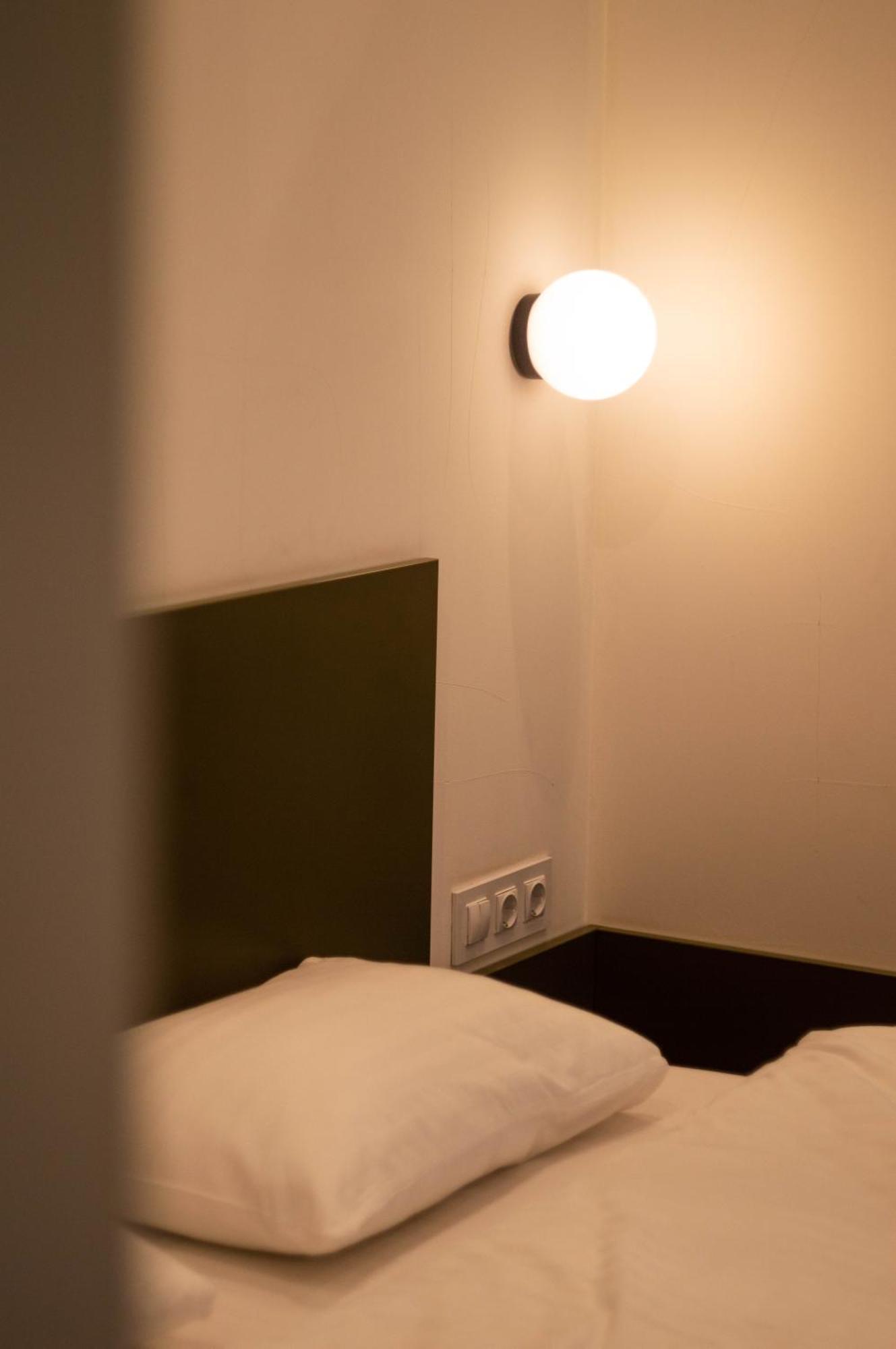 Kyiv Mars Apartments Ngoại thất bức ảnh