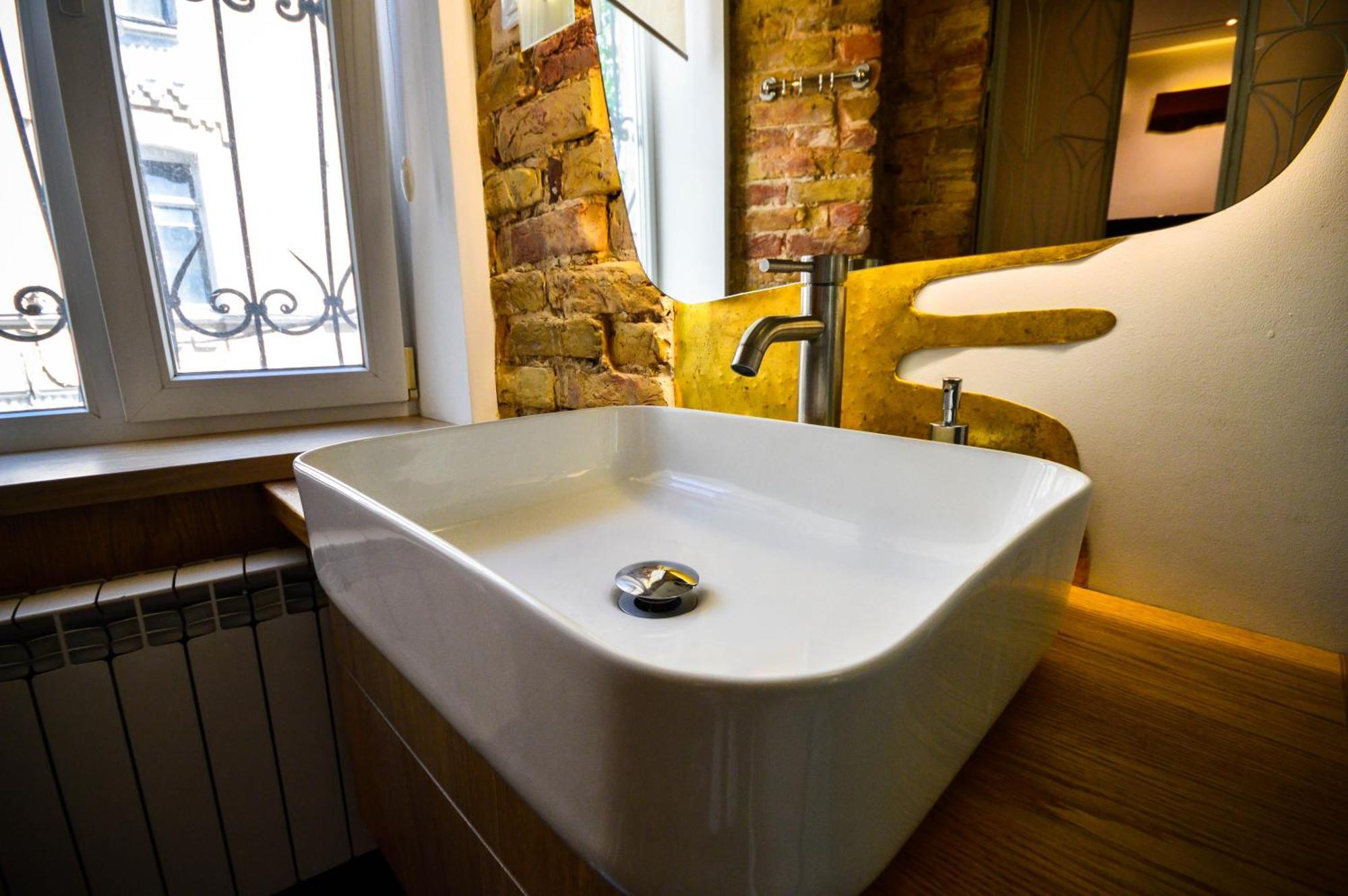 Kyiv Mars Apartments Ngoại thất bức ảnh